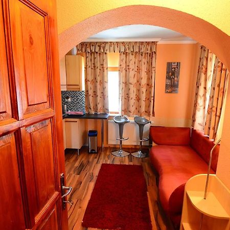 Medora Park - Bagolyvar Apartmanhaz Gárdony Εξωτερικό φωτογραφία